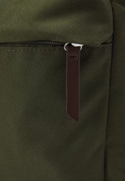 Pier One Laptoptas - Khaki 9 Pier One Laptoptas - Khaki -Mode Herenkleding Winkel 06548882edd942b69ca9033ff4d72386