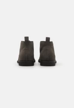 Pier One Unisex - Sportieve Veterschoenen - Grey -Mode Herenkleding Winkel 1a69c3b5a7ed49d2869b1ff1aeeb8355