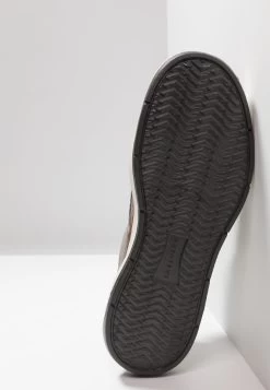 Skechers Moreno - Sneakers Laag - Taupe -Mode Herenkleding Winkel 6ea3e5982b3a4b8b917daac804967e26