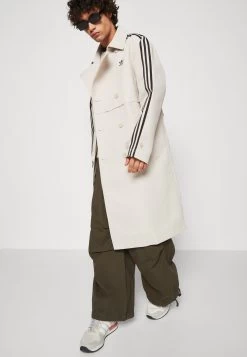 Adidas Originals 3 Stripe Coat Unisex - Trenchcoat - Beige -Mode Herenkleding Winkel 9bde2a46fb7e4e9dbe6c047bc2d8afdb