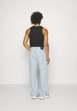 YOURTURN Baggy Jeans Unisex - Relaxed Fit Jeans - Light Blue Denim -Mode Herenkleding Winkel b5a3a98eb1c846b6896614b68e538ab7