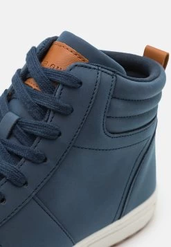 Pier One Sneakers Hoog - Dark Blue -Mode Herenkleding Winkel b7a06b0ec3fc4aac8f2688559d206507