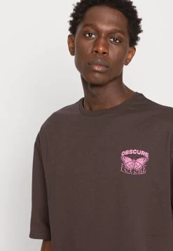 YOURTURN Nostalgia Future Tee Unisex - T-Shirt Print - Brown -Mode Herenkleding Winkel c005d8a45c934be4a730896b82b831be